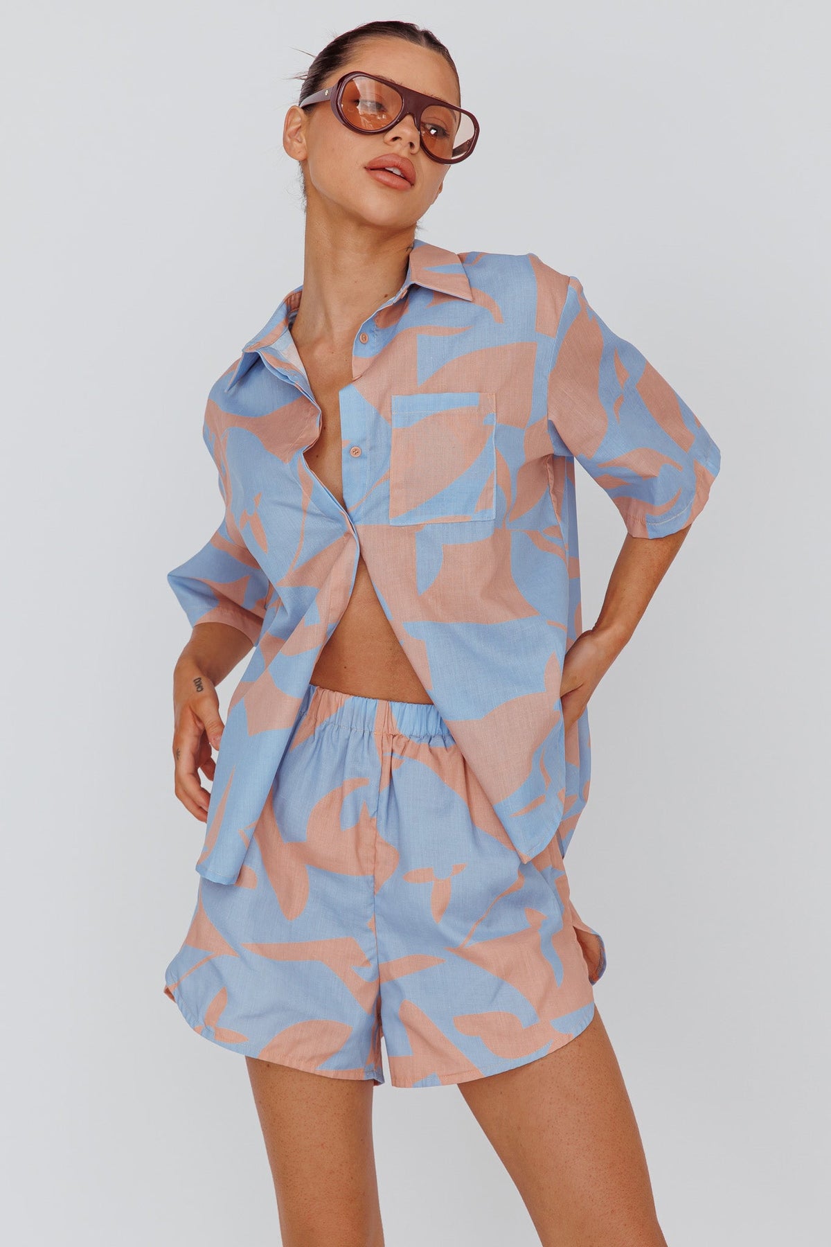 On Vacay Button-Up Shirt Print Blue
